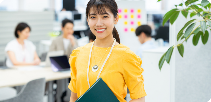 派遣で働く女性